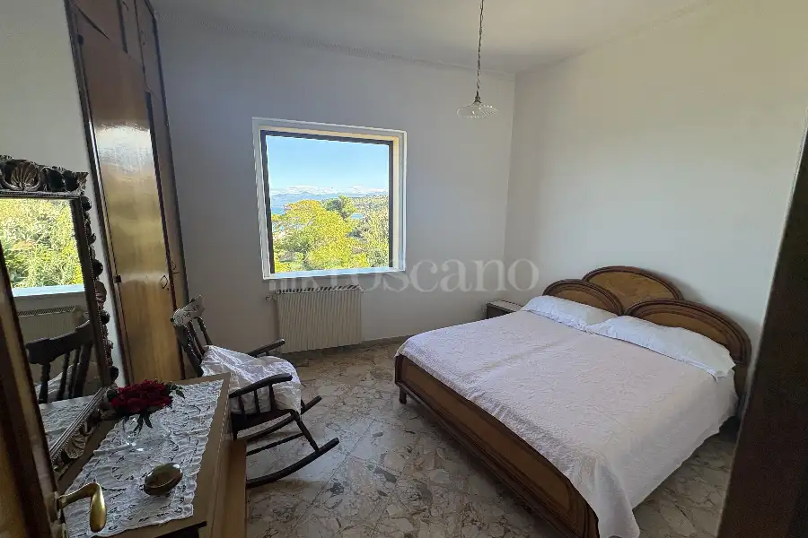 Villa in vendita di 261 mq a €420.000 (rif. 12/2026)