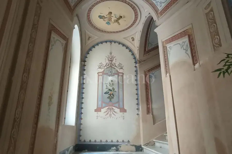 Casa in affitto di 300 mq a €1.350 (rif. 21/2026)