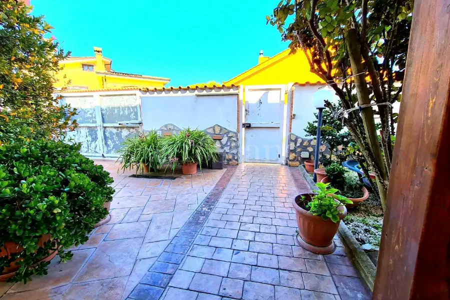 Villa Bifamiliare in vendita di 160 mq a €249.000 (rif. 52/2026)
