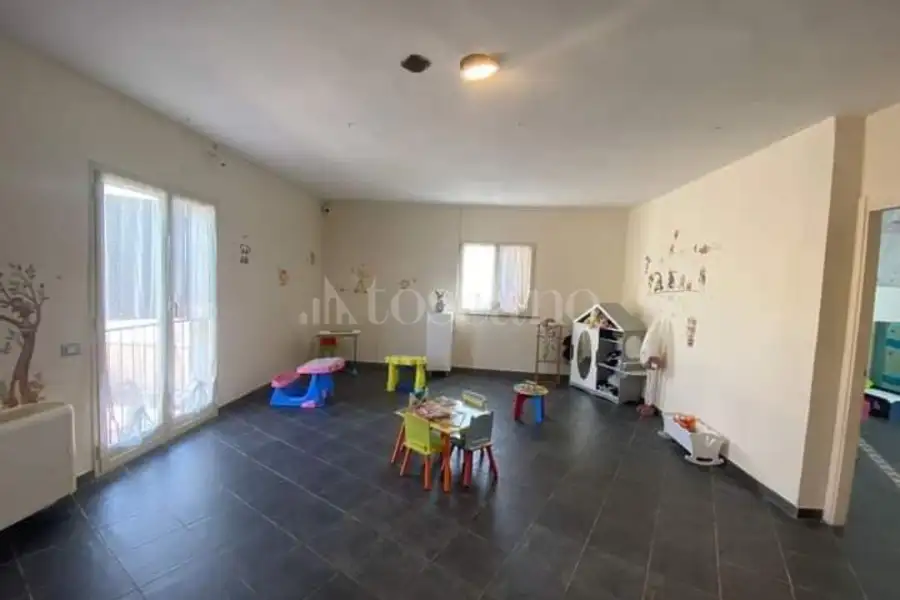 Attività Commerciale in vendita di 181 mq a €99.000 (rif. 16/2026)