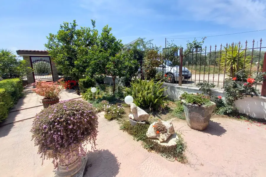Villa Bifamiliare in vendita di 120 mq a €235.000 (rif. 26/2024)