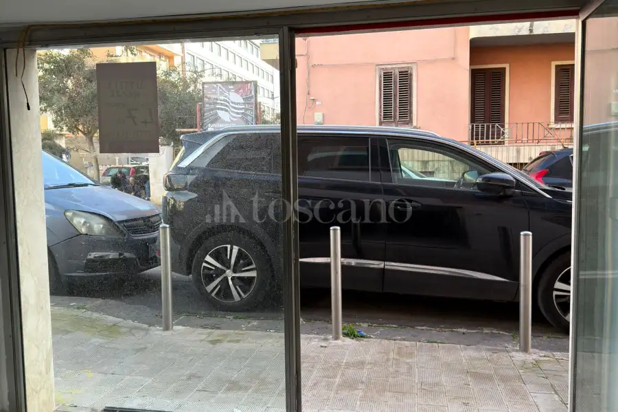 Negozio in affitto di 43 mq a €550 (rif. 146/2025)