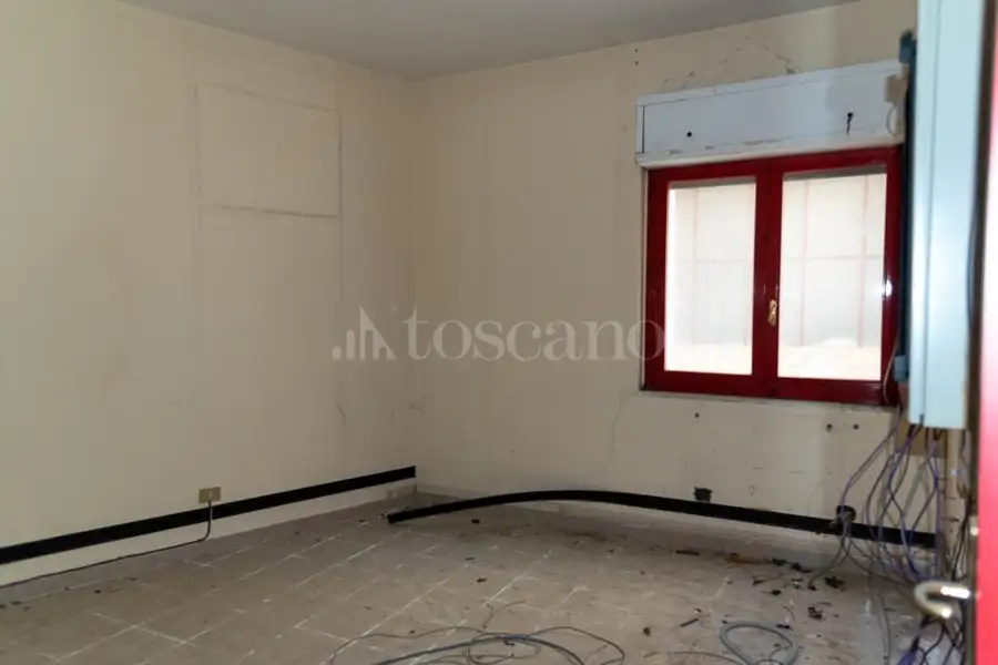 Casa in vendita di 300 mq a €245.000 (rif. 113/2024)