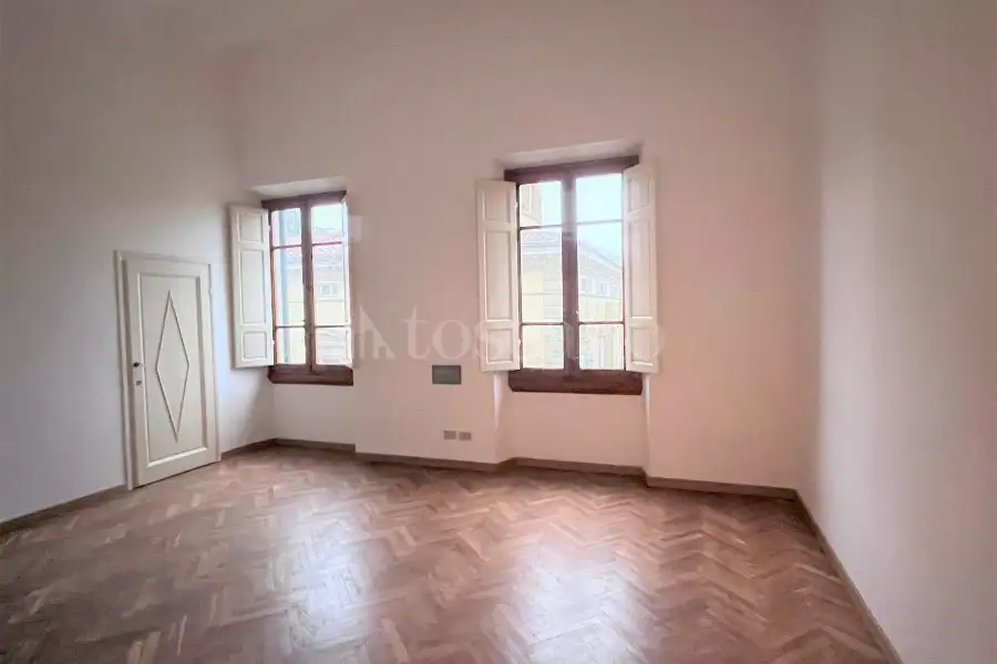 Casa in affitto di 130 mq a €1.560 (rif. 17/2025)