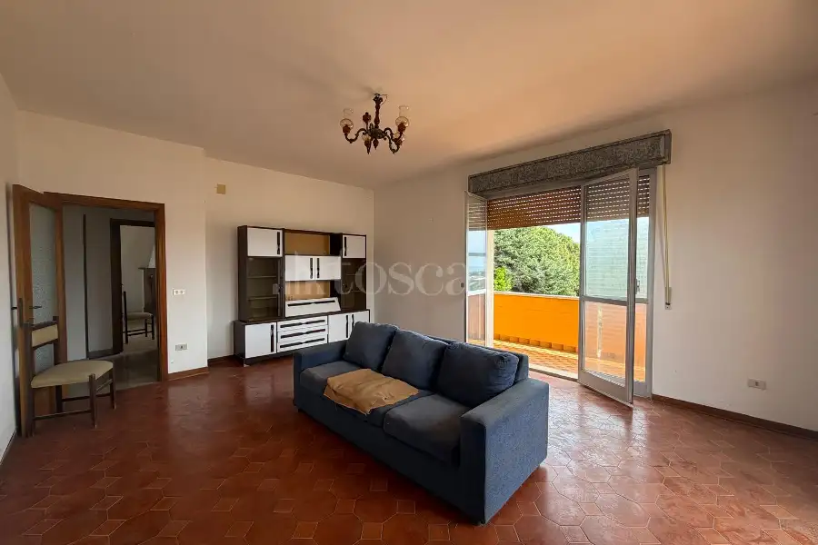 Casa Indipendente in vendita di 400 mq a €210.000 (rif. 46/2026)