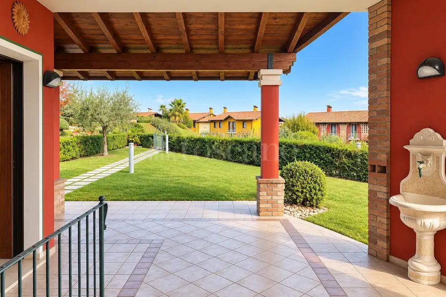 Casa in vendita di 160 mq a €560.000 (rif. 28/2026)