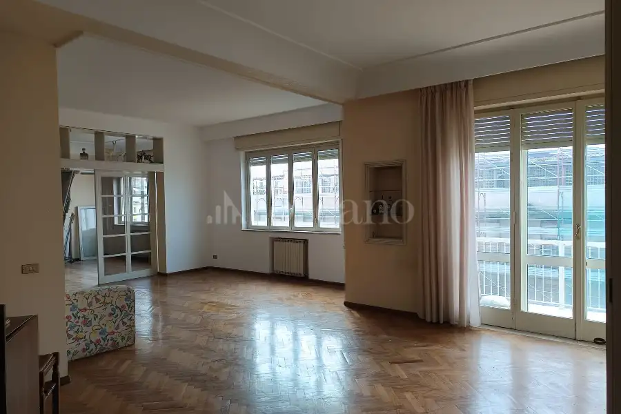 Casa in vendita di 232 mq a €198.000 (rif. 25/2026)