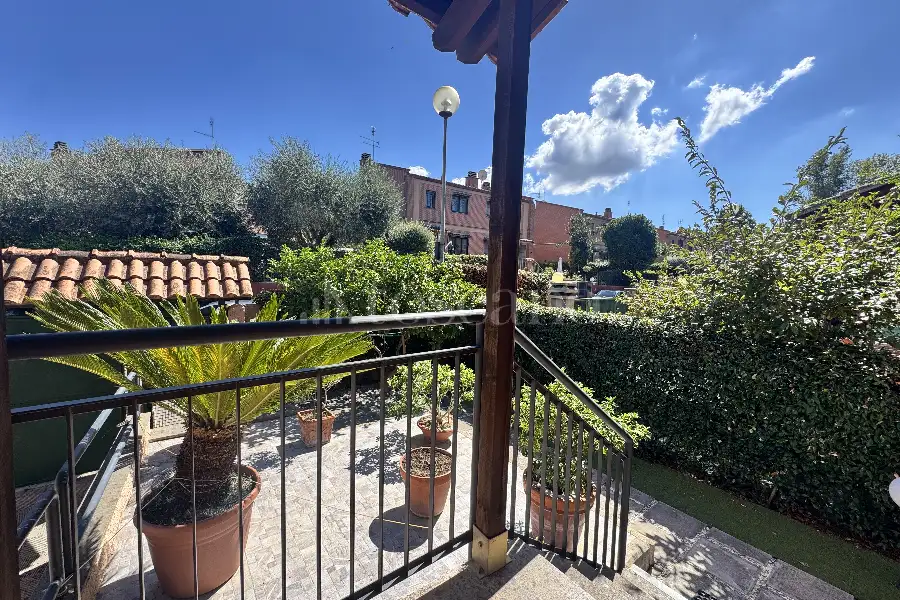 Villa Bifamiliare in vendita di 210 mq a €460.000 (rif. 54/2023)