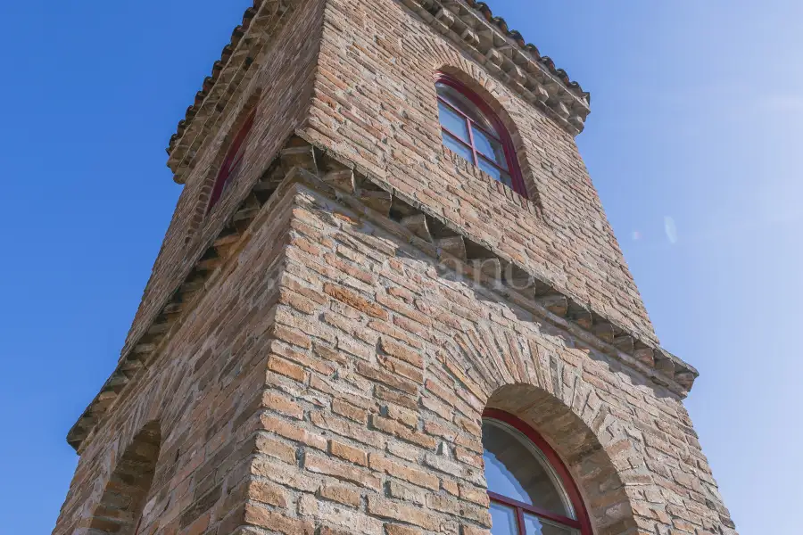 Casa in vendita di 400 mq a €2.500.000 (rif. 21/2025)