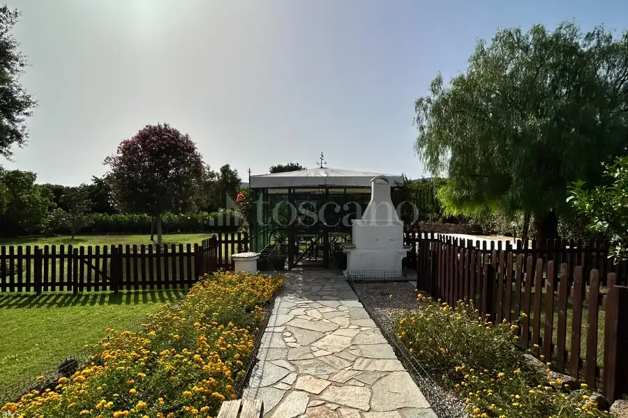 Villa in vendita di 200 mq a €480.000 (rif. 170/2026)