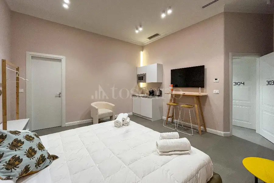 Casa in vendita di 200 mq a €895.000 (rif. 12/2026)