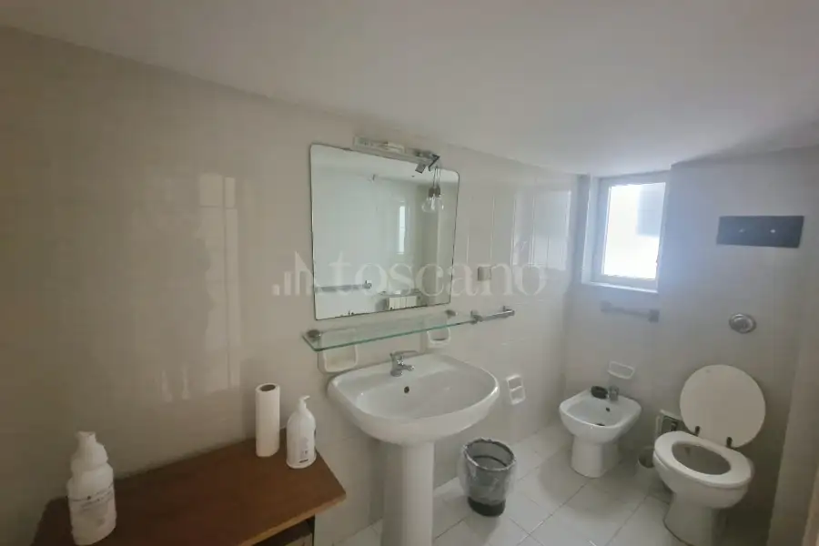 Casa in vendita di 295 mq a €1.350.000 (rif. 105/2026)
