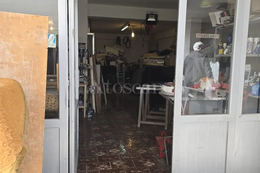 Magazzino in vendita di 185 mq a €100.000 (rif. 25/2026)