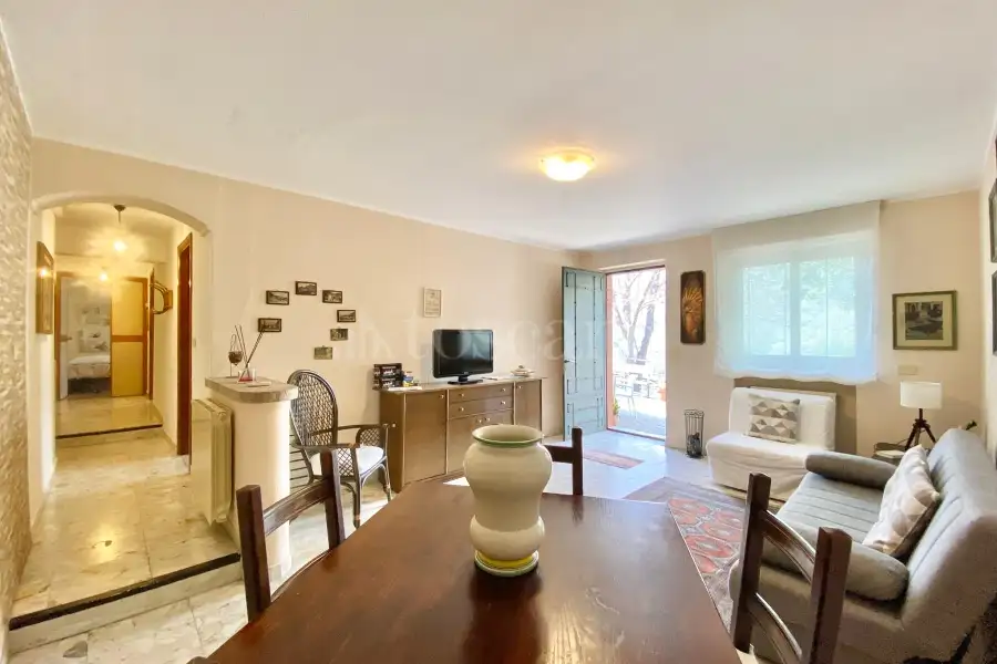 Agriturismo in vendita di 600 mq a €1.750.000 (rif. 13/2026)