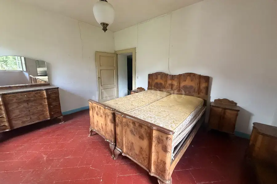 Casa Indipendente in vendita di 200 mq a €115.000 (rif. 25/2025)
