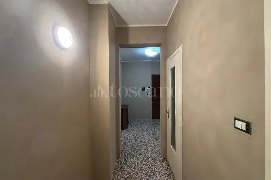 Stanza in affitto di 82 mq a €400 (rif. 38/2026)