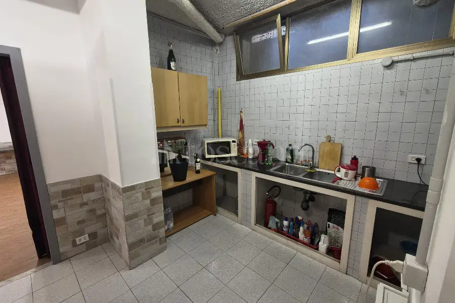 Negozio in vendita di 125 mq a €125.000 (rif. 39/2025)