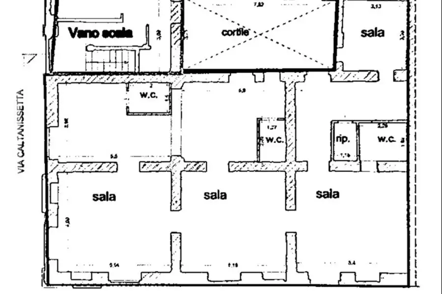 Palazzo in vendita di 420 mq a €800.000 (rif. 107/2026)