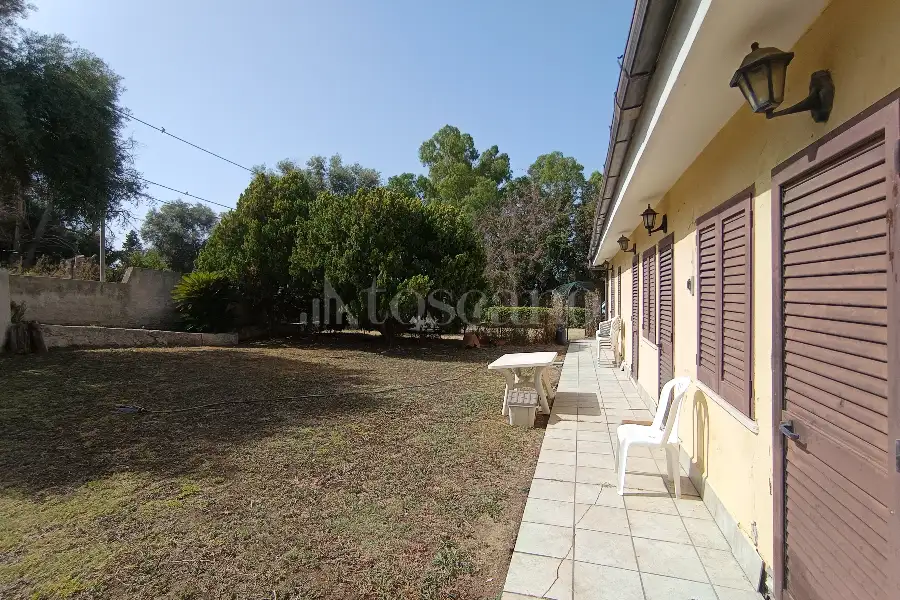 Villa Bifamiliare in vendita di 400 mq a €524.000 (rif. 108/2026)