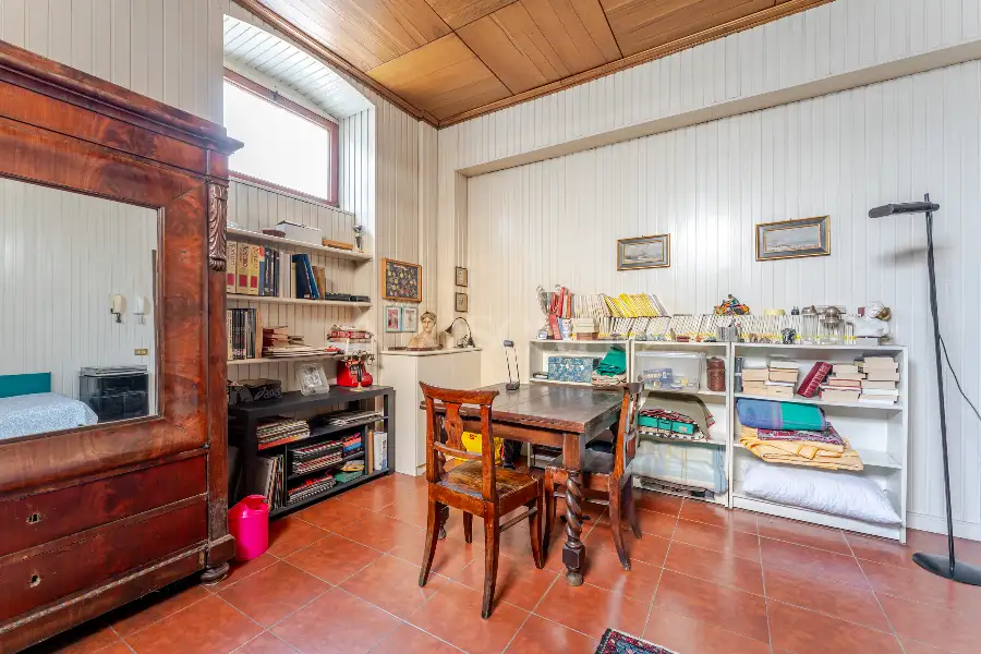 Casa in vendita di 360 mq trattativa riservata (rif. 44/2026)