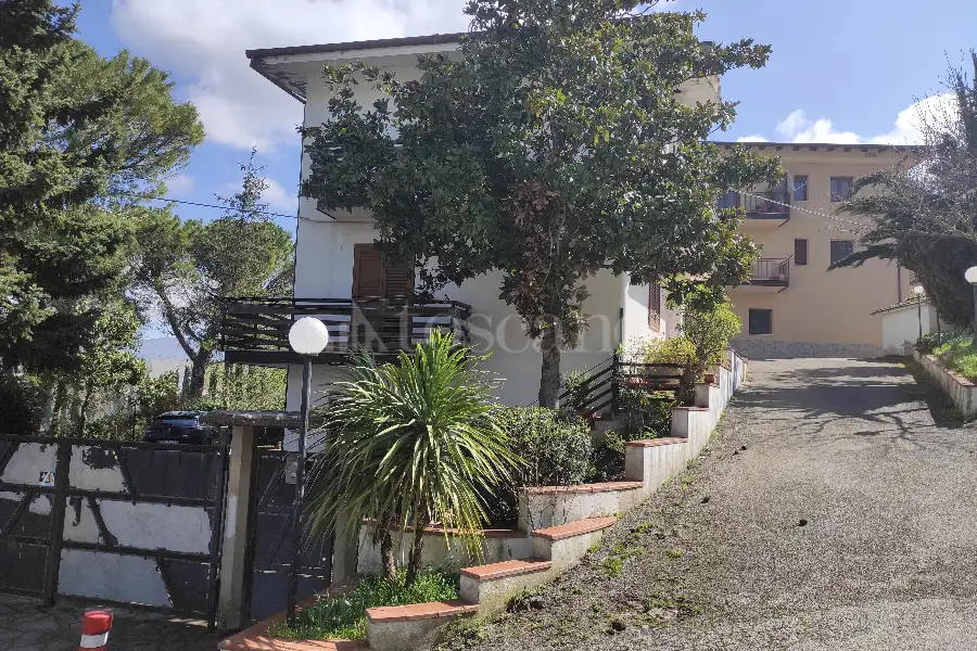 Casa in vendita di 240 mq a €180.000 (rif. 9/2025)