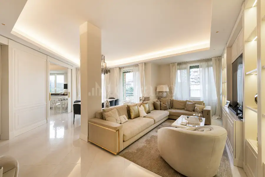 Casa in vendita di 170 mq a €3.100.000 (rif. 86/2025)