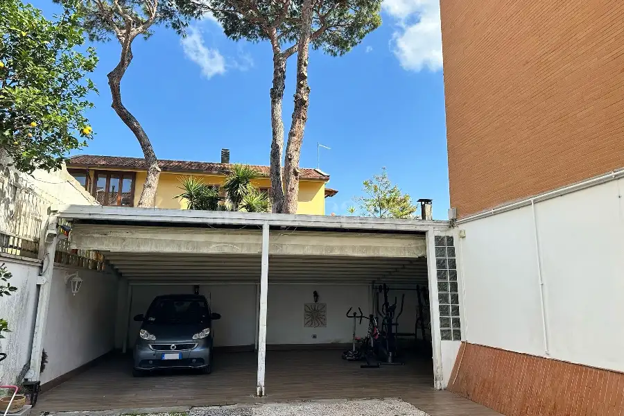 Villa in vendita di 210 mq a €685.000 (rif. 30/2026)