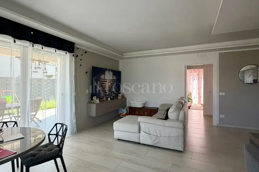 Villa Bifamiliare in vendita di 100 mq a €235.000 (rif. 156/2026)