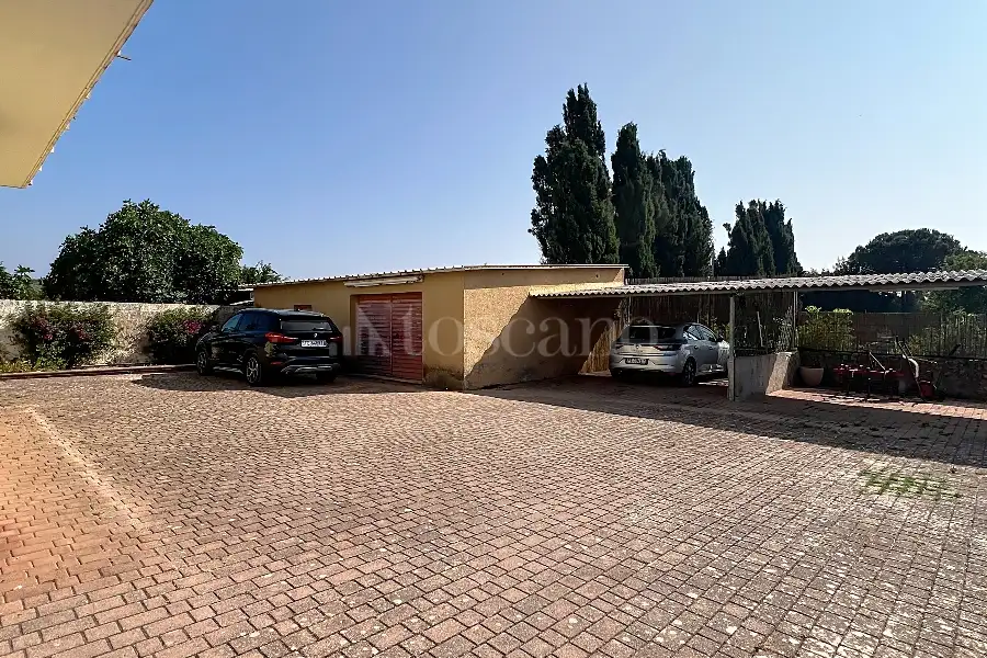 Casa Indipendente in vendita di 300 mq a €280.000 (rif. 85/2025)