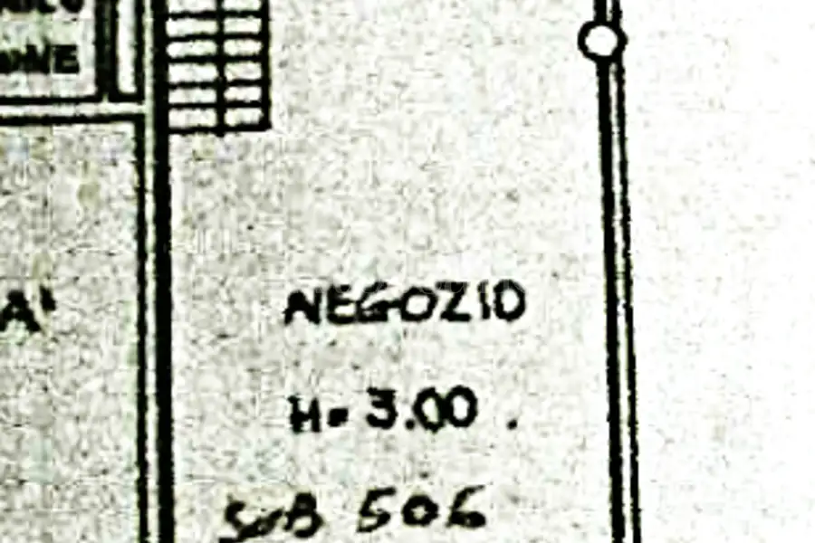 Negozio in affitto di 166 mq a €3.000 (rif. 19/2026)