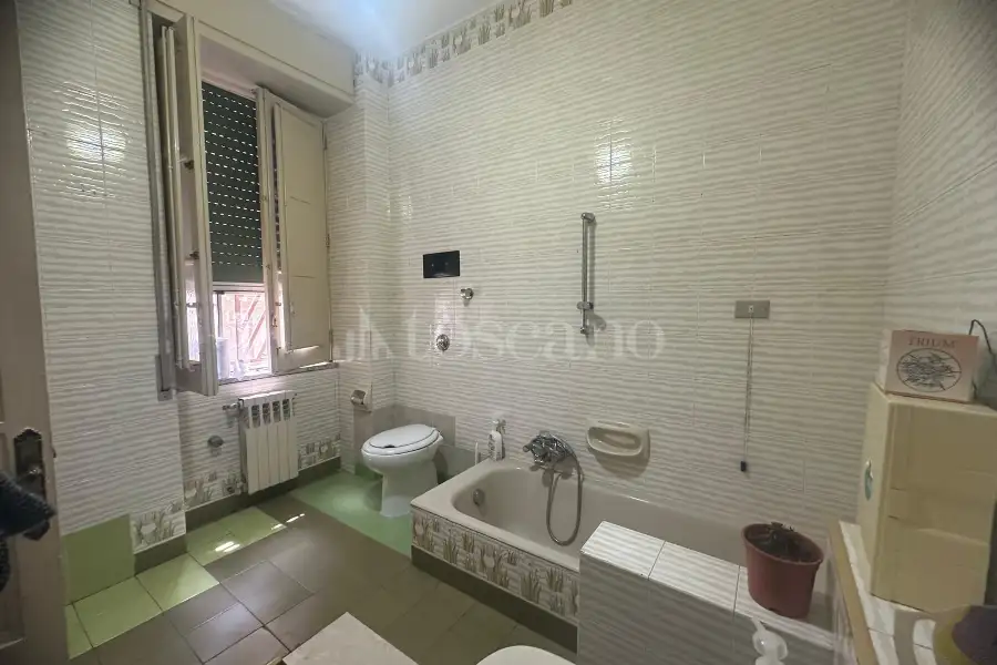 Ufficio in affitto di 25 mq a €200 (rif. 43/2026)