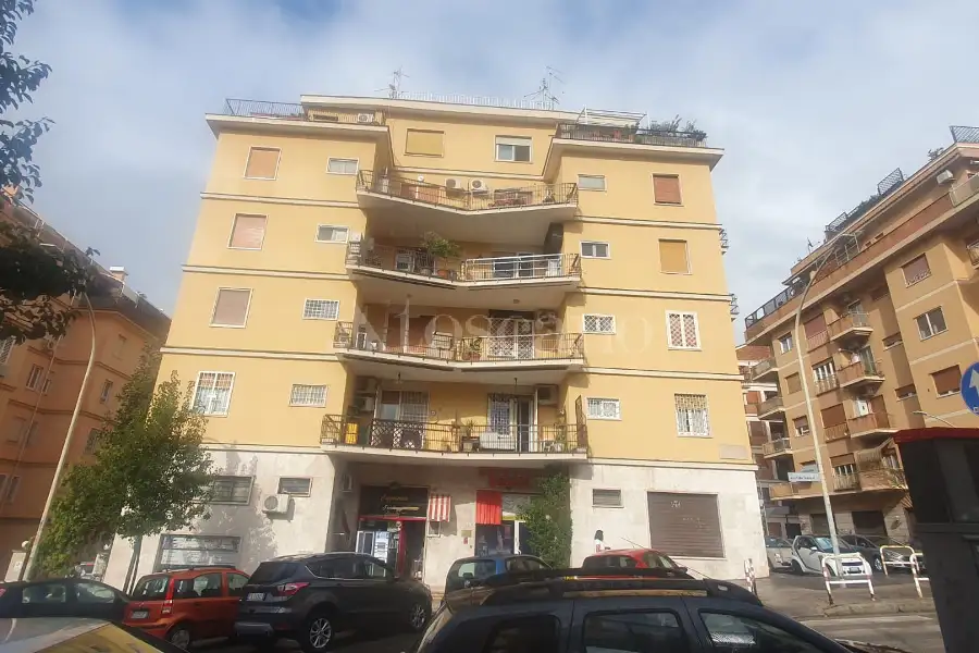 Attico in vendita di 90 mq a €319.000 (rif. 25/2026)