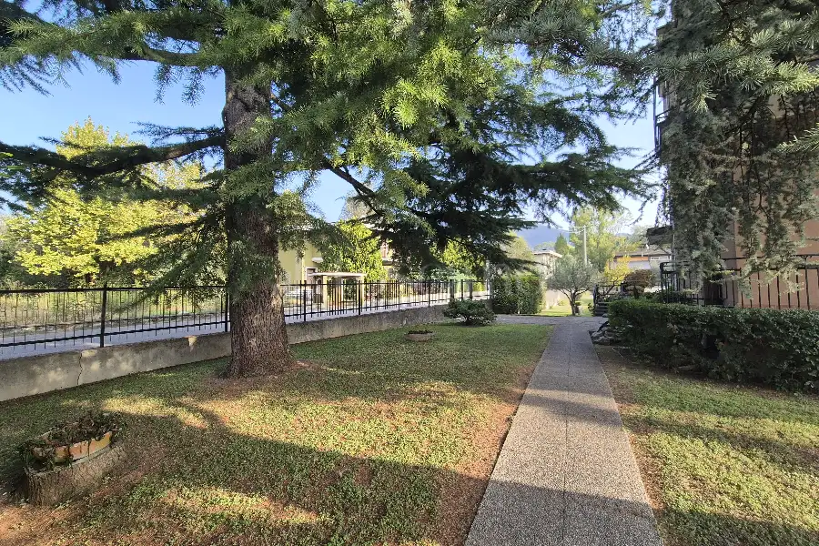 Villa Plurifamiliare in vendita di 350 mq a €750.000 (rif. 38/2025)