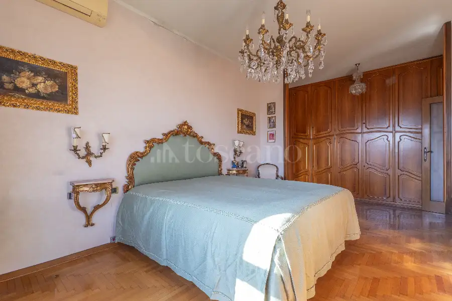 Casa in vendita di 230 mq a €1.495.000 (rif. 7/2025)