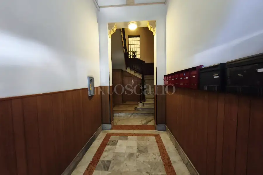 Palazzo in vendita di 1.500 mq a €2.200.000 (rif. 65/2026)