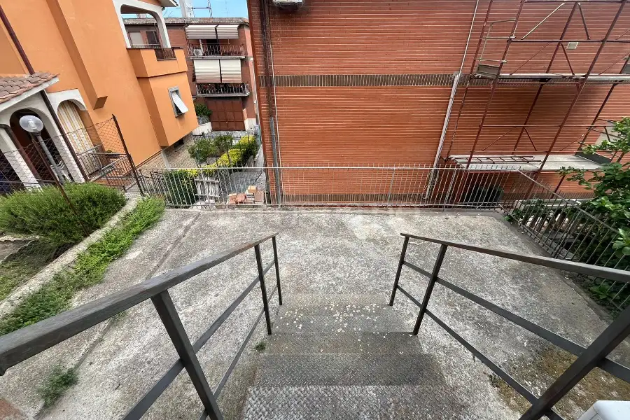 Ufficio in affitto di 115 mq a €600 (rif. 32/2026)