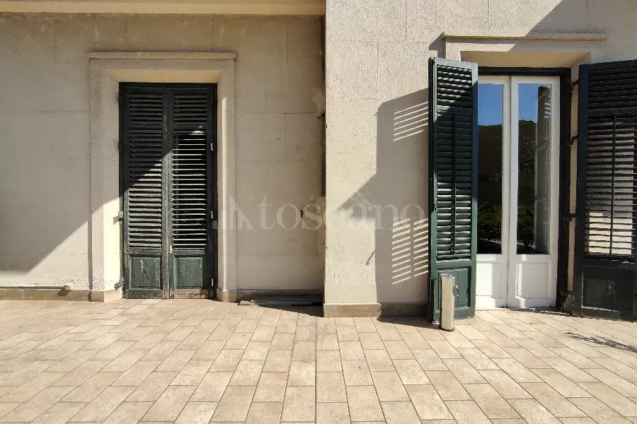 Casa in vendita di 220 mq a €725.000 (rif. 39/2026)