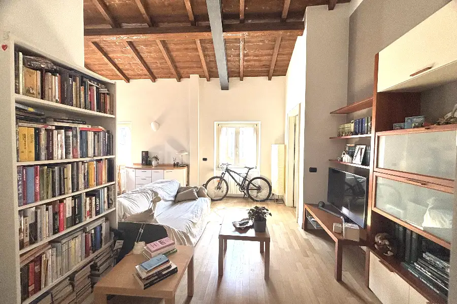 Casa in affitto di 70 mq a €1.400 (rif. 8/2026)