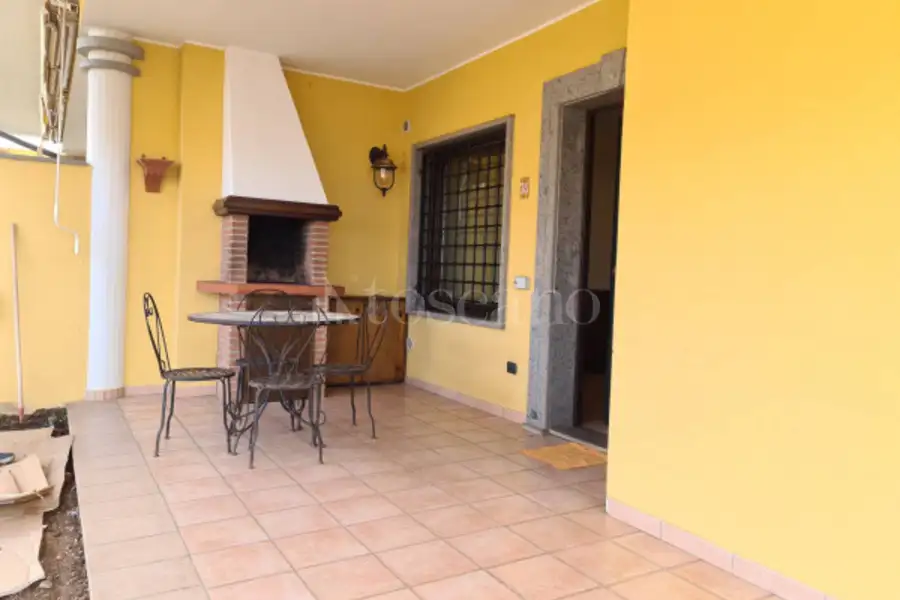 Villa Plurifamiliare in vendita di 100 mq a €179.000 (rif. 2/2026)