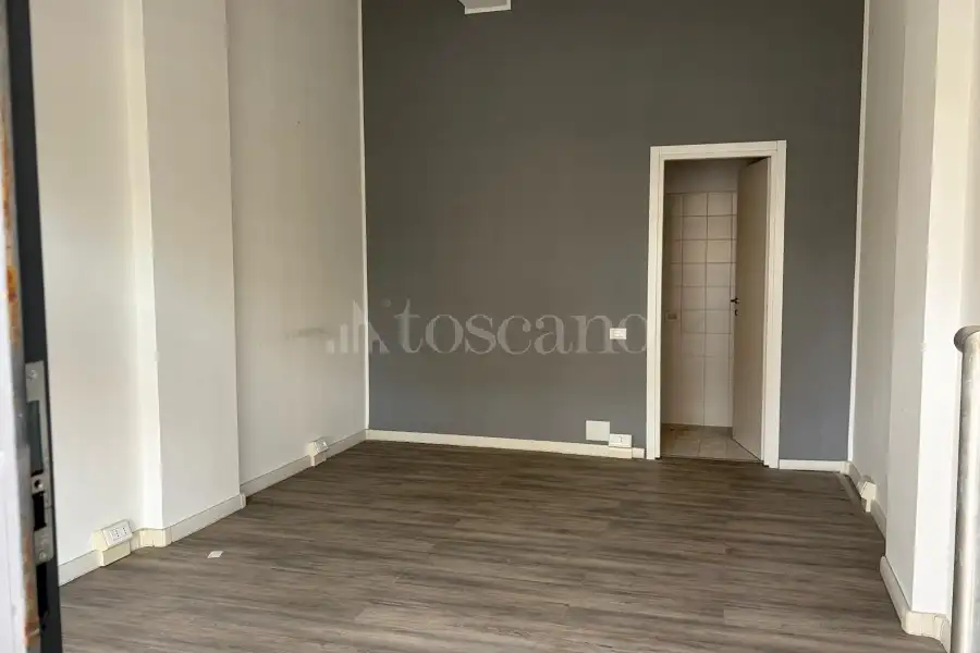 Negozio in vendita di 35 mq a €69.000 (rif. 26/2025)