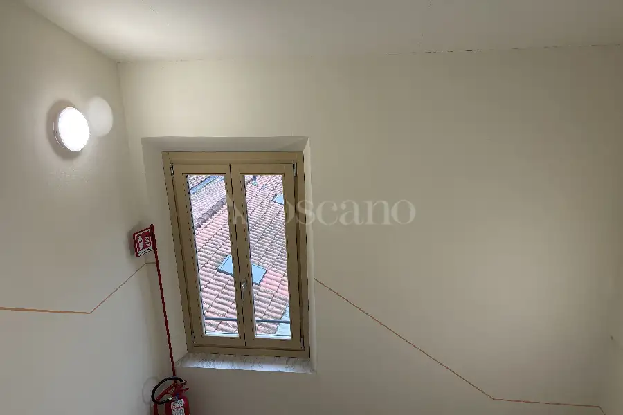 Stabile Uso Ufficio in vendita di 470 mq a €620.000 (rif. 62/2025)