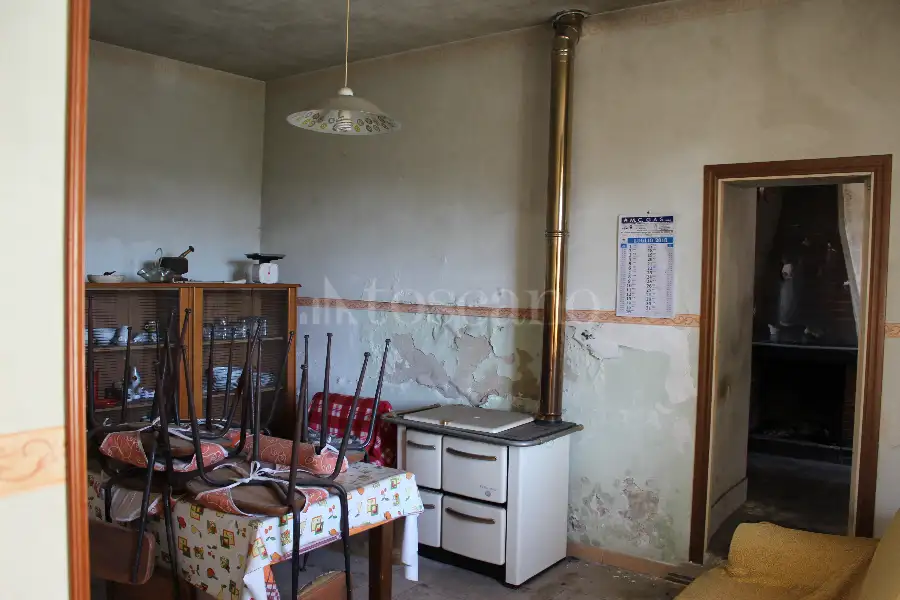 Casa Indipendente in vendita di 168 mq a €135.000 (rif. 38/2023)