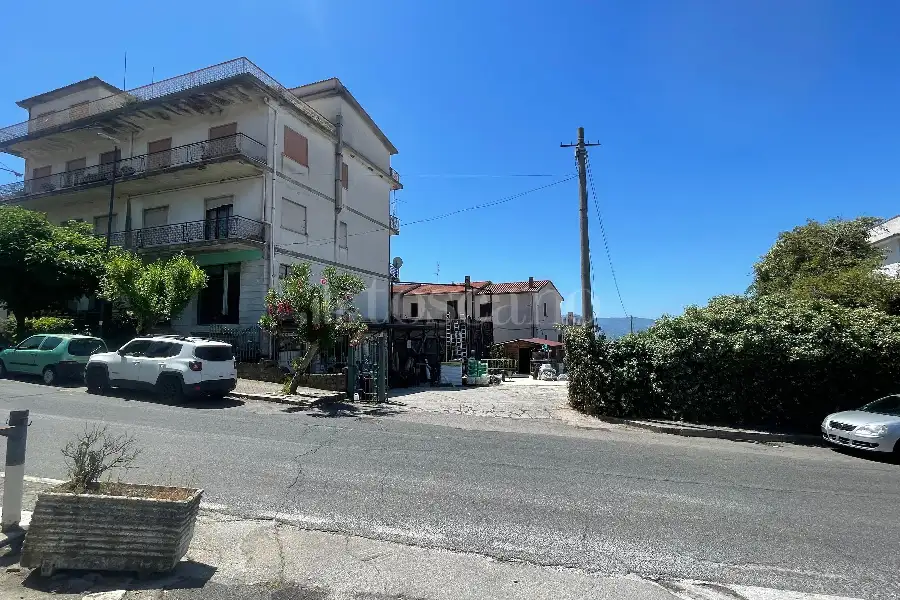 Attività Commerciale in vendita di 170 mq a €80.000 (rif. 19/2026)