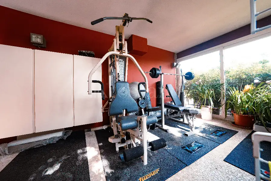 Casa Indipendente in vendita di 340 mq a €1.490.000 (rif. 24/2026)