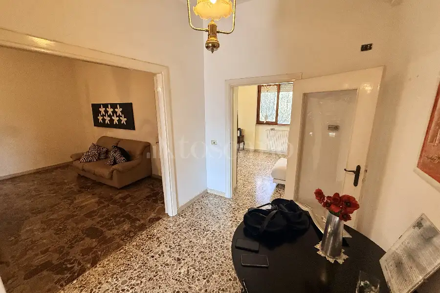 Casa Indipendente in vendita di 254 mq a €299.000 (rif. 81/2026)