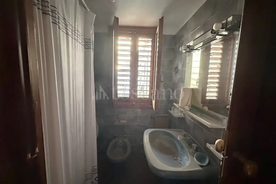 Casa Indipendente in vendita di 205 mq a €179.000 (rif. 107/2025)