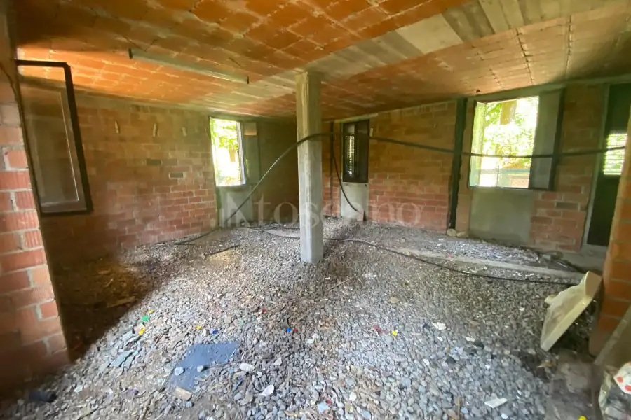 Casa Indipendente in vendita di 220 mq a €245.000 (rif. 60/2026)