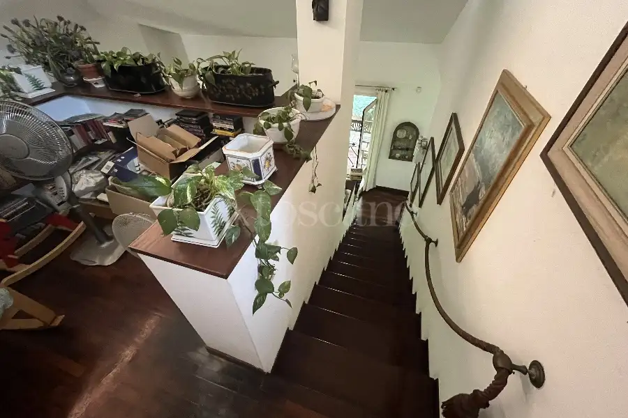 Villa in vendita di 250 mq a €695.000 (rif. 18/2025)