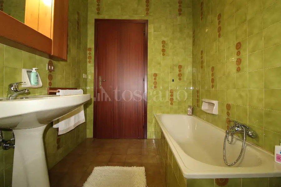 Casa Indipendente in vendita di 192 mq a €149.000 (rif. 145/2026)