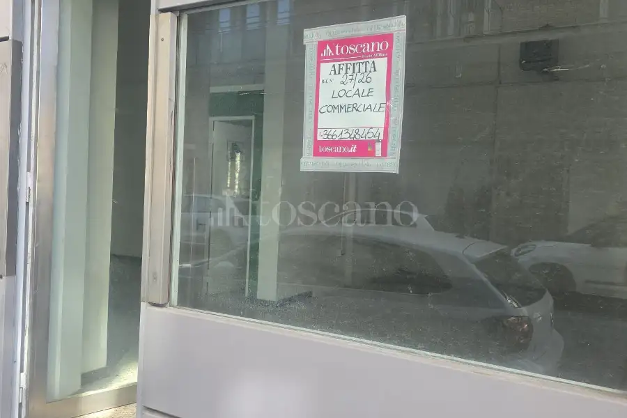 Negozio in affitto di 246 mq trattativa riservata (rif. 27/2026)